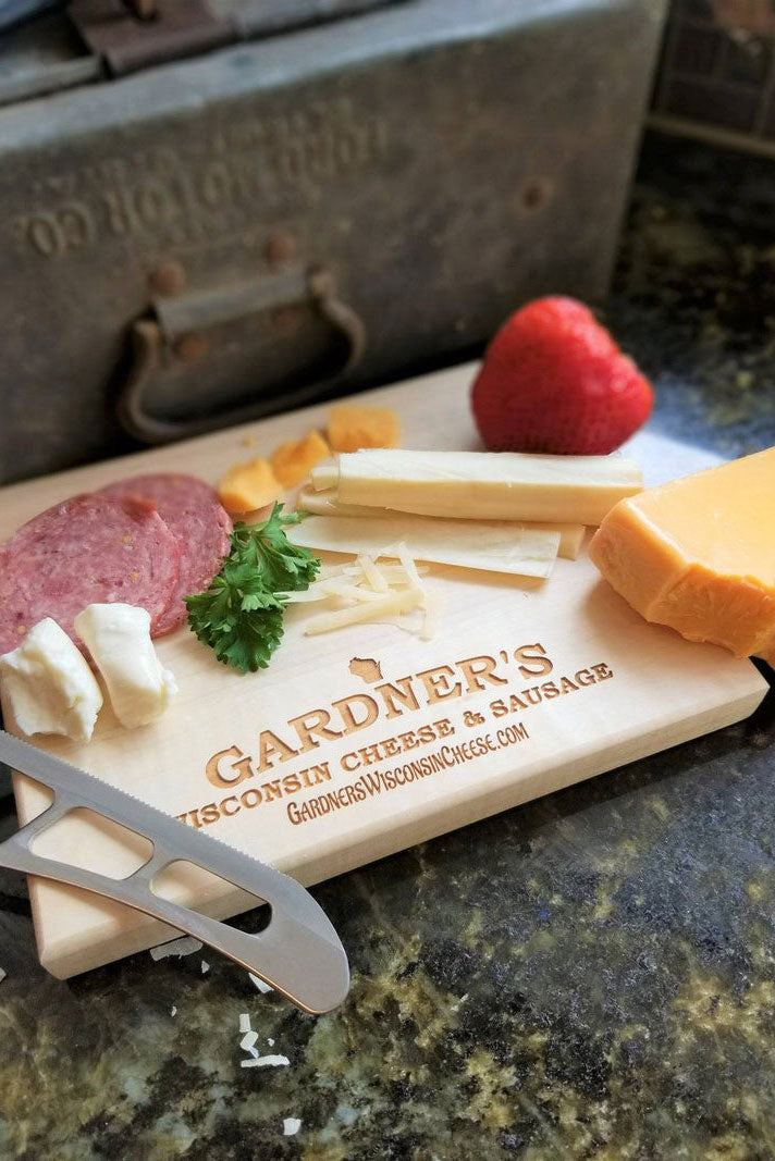 Cutting Board - Gardners Wisconsin Cheese and Sausage